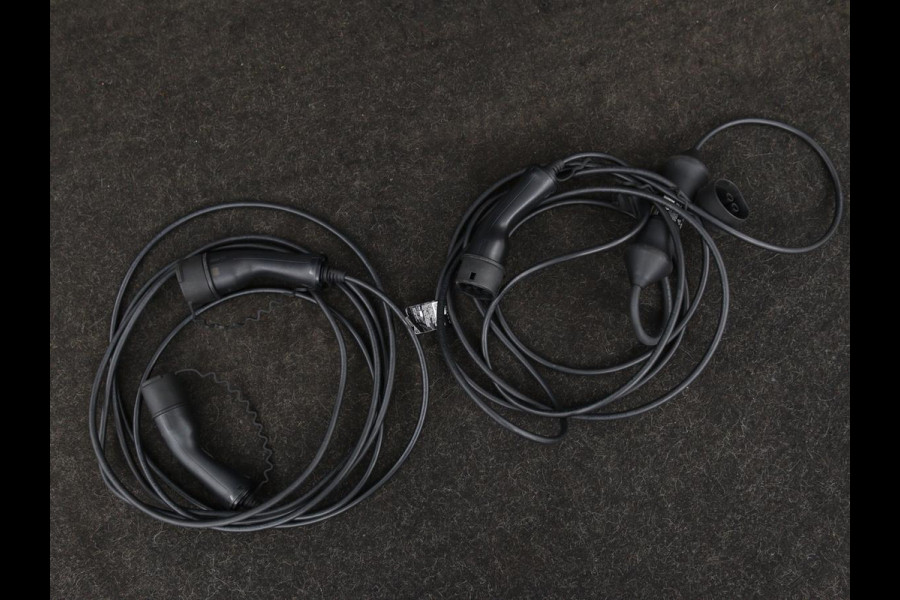 Lynk & Co 01 1.5 Plug In | Panoramadak | Infinity by Harman | Camera | Adaptive cruise | Stoelverwarming | Carplay | Memory | Full LED