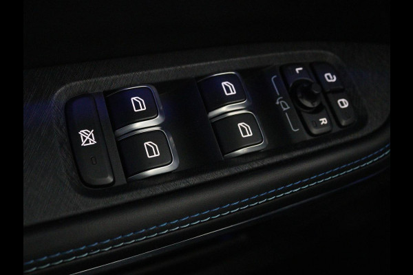 Lynk & Co 01 1.5 Plug In | Panoramadak | Infinity by Harman | Camera | Adaptive cruise | Stoelverwarming | Carplay | Memory | Full LED