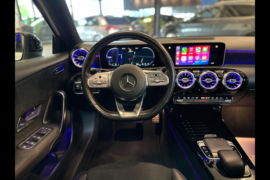 Mercedes-Benz A-Klasse 200|AMG|PANO|SFEER|BOMVOL