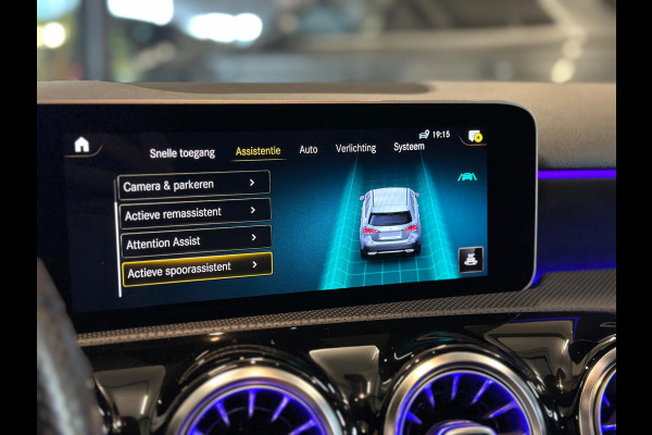 Mercedes-Benz A-Klasse 200|AMG|PANO|SFEER|BOMVOL