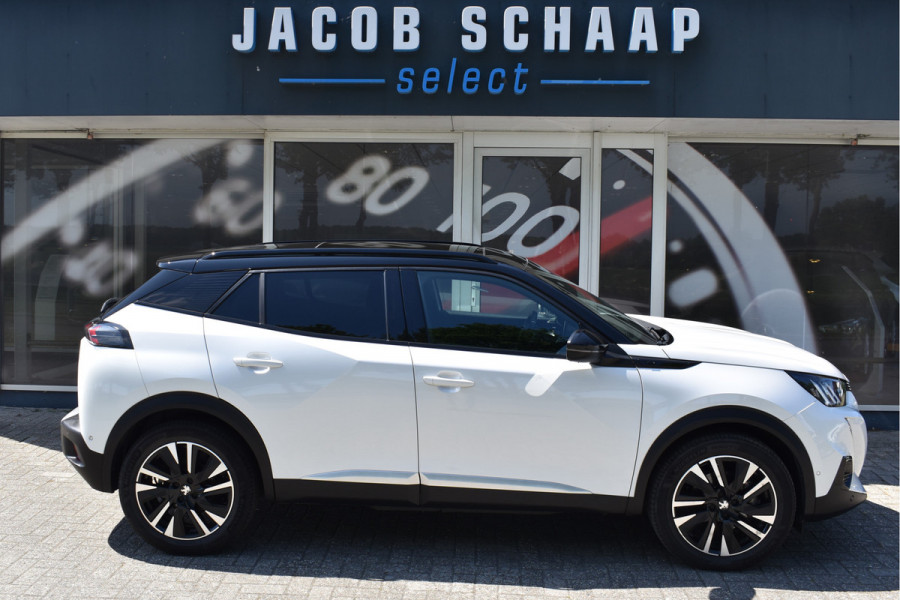 Peugeot e-2008 GT-Line EV 50 kWh / Cruise control / Panoramisch schuifdak / Lane assist