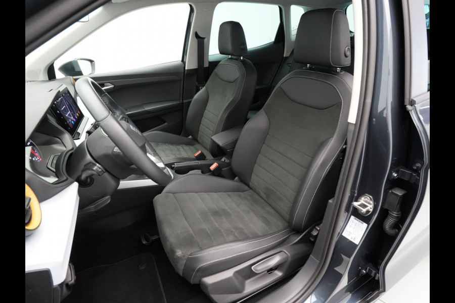 Seat Arona 1.0 TSI 110pk DSG Style Leer Alcantara Carplay Navigatie Camera Parkassist
