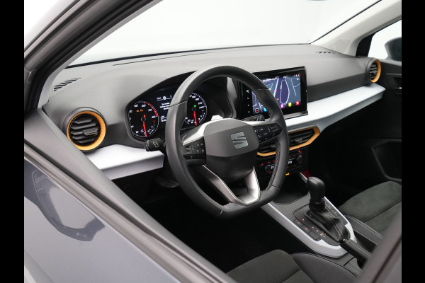 Seat Arona 1.0 TSI 110pk DSG Style Leer Alcantara Carplay Navigatie Camera Parkassist