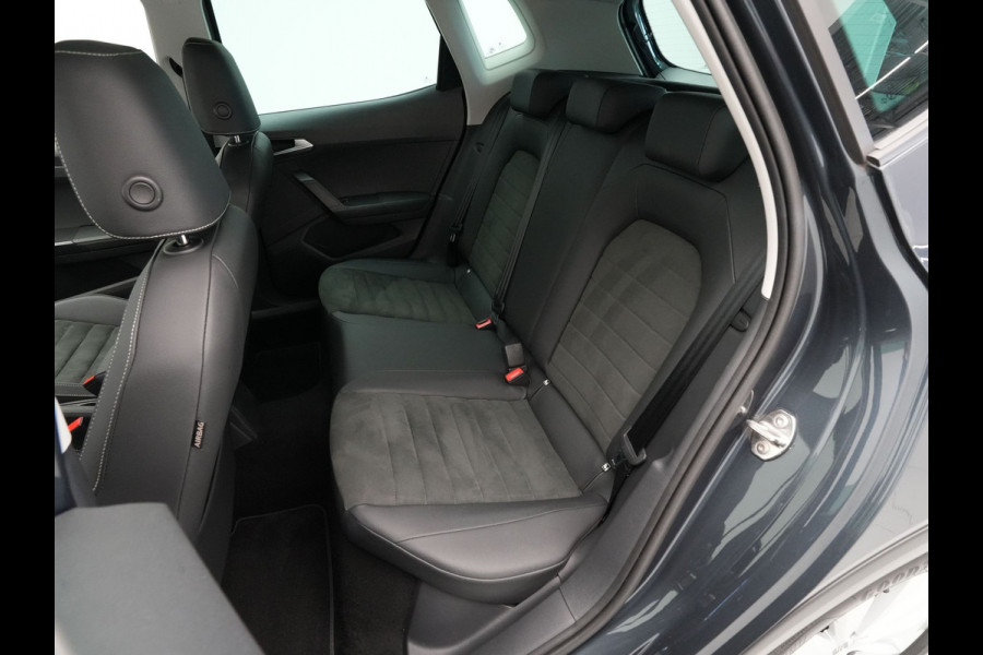 Seat Arona 1.0 TSI 110pk DSG Style Leer Alcantara Carplay Navigatie Camera Parkassist