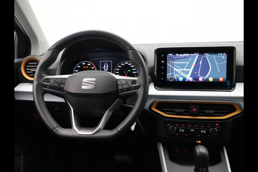 Seat Arona 1.0 TSI 110pk DSG Style Leer Alcantara Carplay Navigatie Camera Parkassist