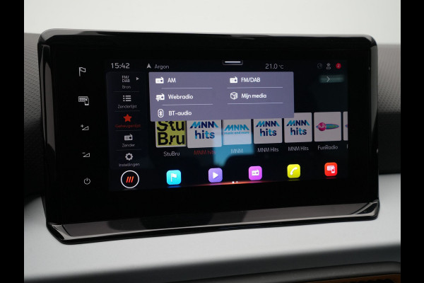 Seat Arona 1.0 TSI 110pk DSG Style Leer Alcantara Carplay Navigatie Camera Parkassist