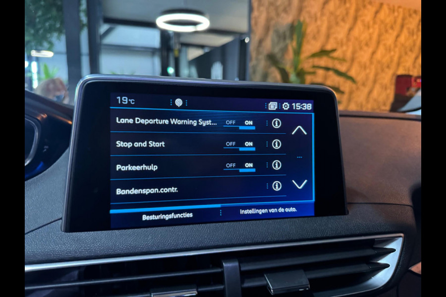 Peugeot 3008 1.2 PureTech Crossway Garantie CarPlay 360 Camera Rijmodussen Parkeerhulp Lane LED Sfeer Cruise Navi Clima Rijklaar