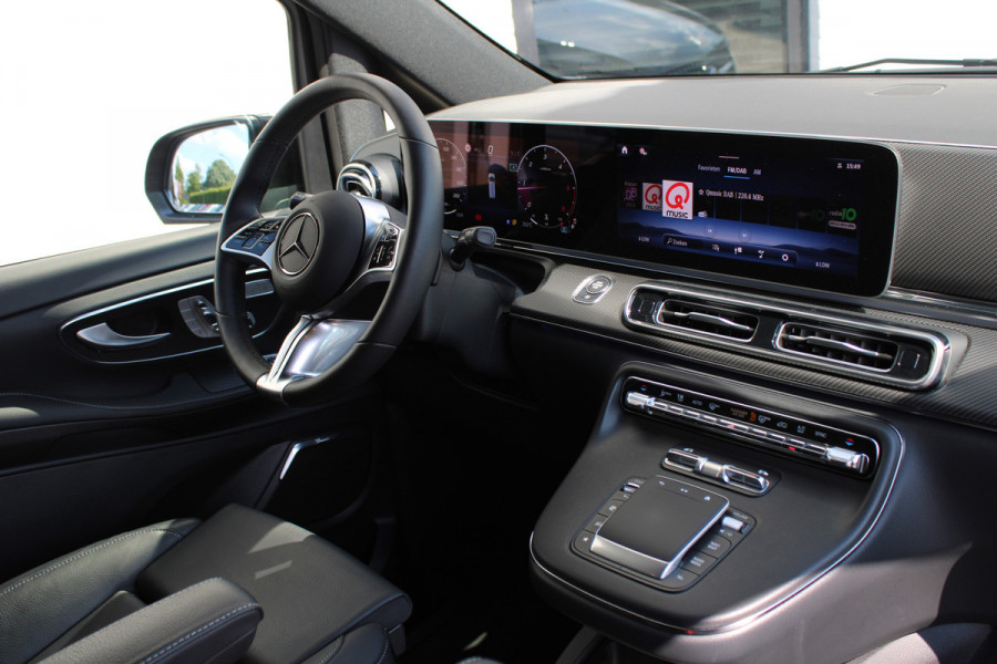 Mercedes-Benz V-Klasse 300d / XXL / DC / AMG / 2x Elec Schuifd / Elec Stoelen / 360 Cam / Burmester / Vol Opties / NIEUWSTAAT