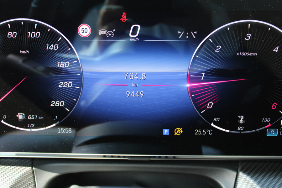Mercedes-Benz V-Klasse 300d / XXL / DC / AMG / 2x Elec Schuifd / Elec Stoelen / 360 Cam / Burmester / Vol Opties / NIEUWSTAAT