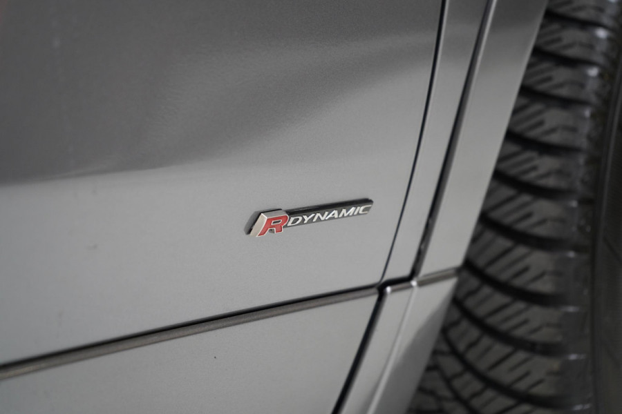 Land Rover Discovery Sport P300e 1.5 309pk R-Dynamic | Leder | Panoramadak | Memory | Premium sound |