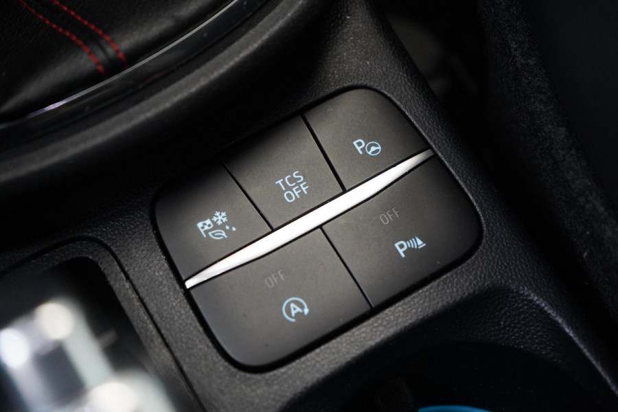 Ford Puma 1.0 EcoBoost Hybrid ST-Line X First Edition | Stoelverwarming | Stuurverwarming | Navigatie | Apple Carplay | Achteruitrijcamera