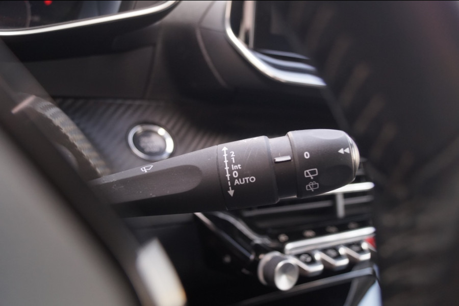 Peugeot 2008 1.5 HDi Blue lease Allure -NAVI-ECC-