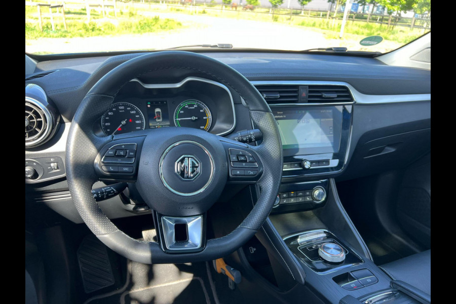MG Mg Zs EV Luxury 45 kWh | Panorama dak | Apple-Carplay |
