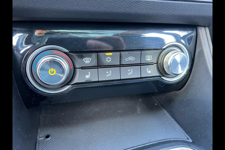 MG Mg Zs EV Luxury 45 kWh | Panorama dak | Apple-Carplay |