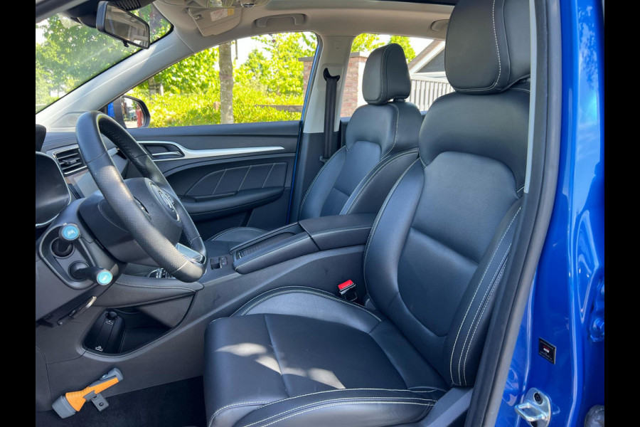 MG Mg Zs EV Luxury 45 kWh | Panorama dak | Apple-Carplay |