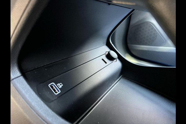 MG Mg Zs EV Luxury 45 kWh | Panorama dak | Apple-Carplay |