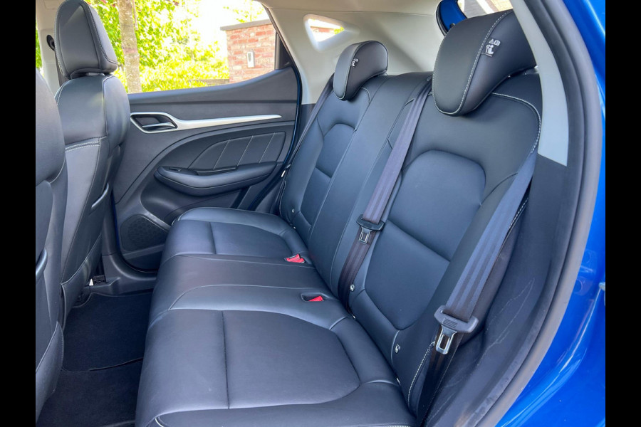 MG Mg Zs EV Luxury 45 kWh | Panorama dak | Apple-Carplay |