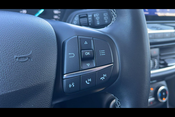 Ford Fiesta 1.0 EcoBoost Hybrid Titanium | Winter Pack | Navigatie | Camera