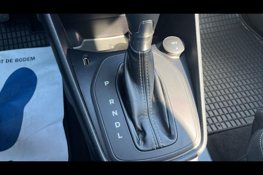 Ford Fiesta 1.0 EcoBoost Hybrid Titanium | Winter Pack | Navigatie | Camera