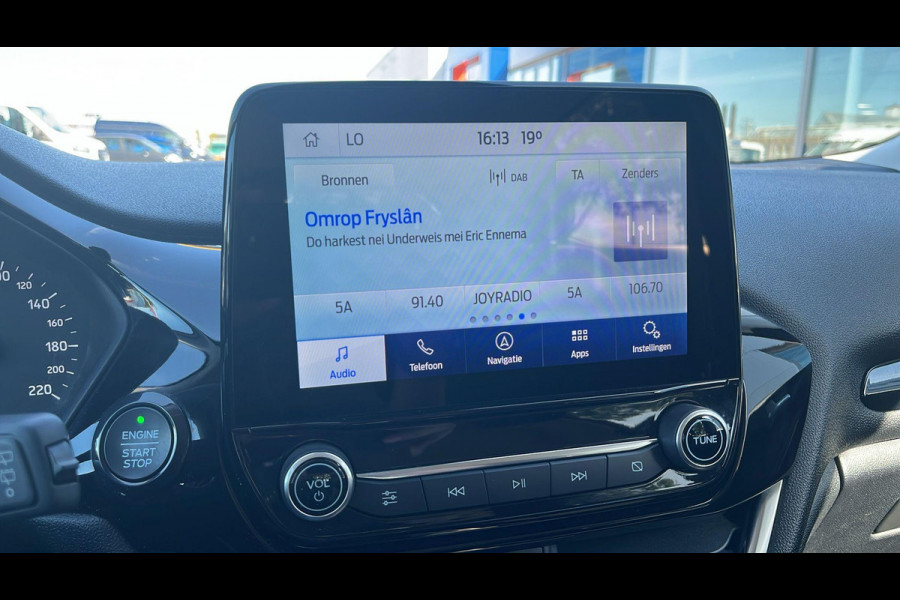 Ford Fiesta 1.0 EcoBoost Hybrid Titanium | Winter Pack | Navigatie | Camera