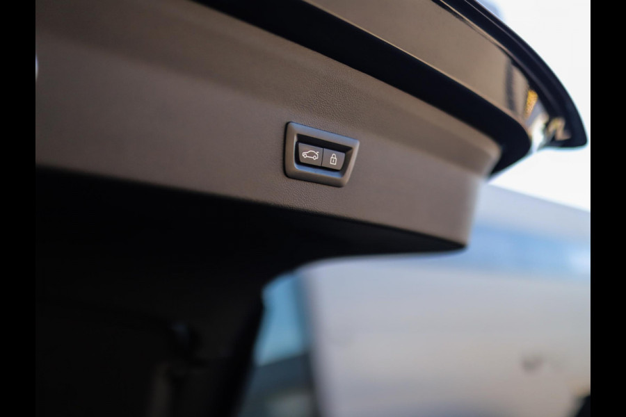 BMW X4 xDrive20i High Executive | M-Sport | Luxe Leder | Pano | Trekhaak | H/K | Camera | Stoelverw.