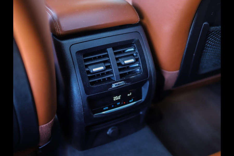 BMW X4 xDrive20i High Executive | M-Sport | Luxe Leder | Pano | Trekhaak | H/K | Camera | Stoelverw.