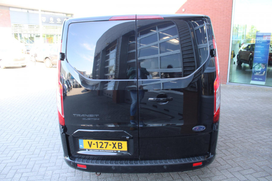 Ford Transit Custom 310 2.0 TDCI 170 PK L1H1 Sport | Camera | Voorruitverwarming | 17 INCH Lichtmetalen Velgen | Lederen Bekleding | Navigatie | BLIS | Lane departure |