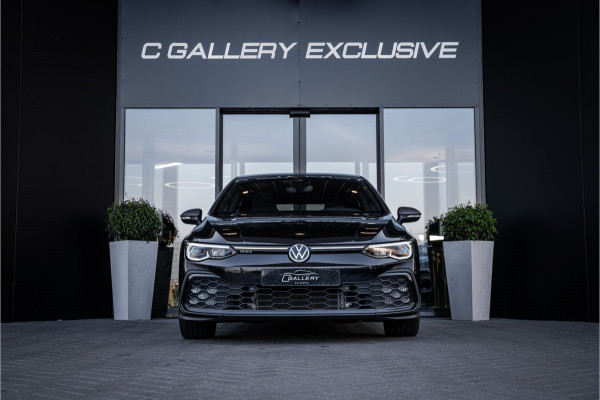 Volkswagen Golf 8 2.0 TSI GTI - Panorama | ACC | Sfeerverlichting | Carplay