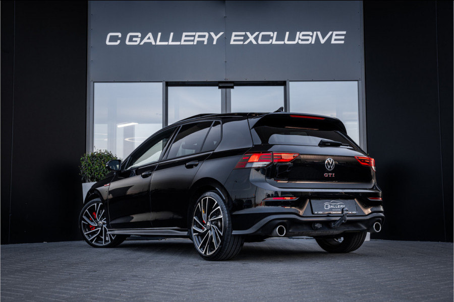 Volkswagen Golf 8 2.0 TSI GTI - Panorama | ACC | Sfeerverlichting | Carplay