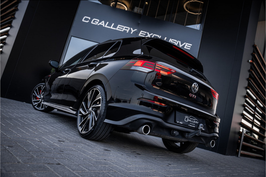 Volkswagen Golf 8 2.0 TSI GTI - Panorama | ACC | Sfeerverlichting | Carplay