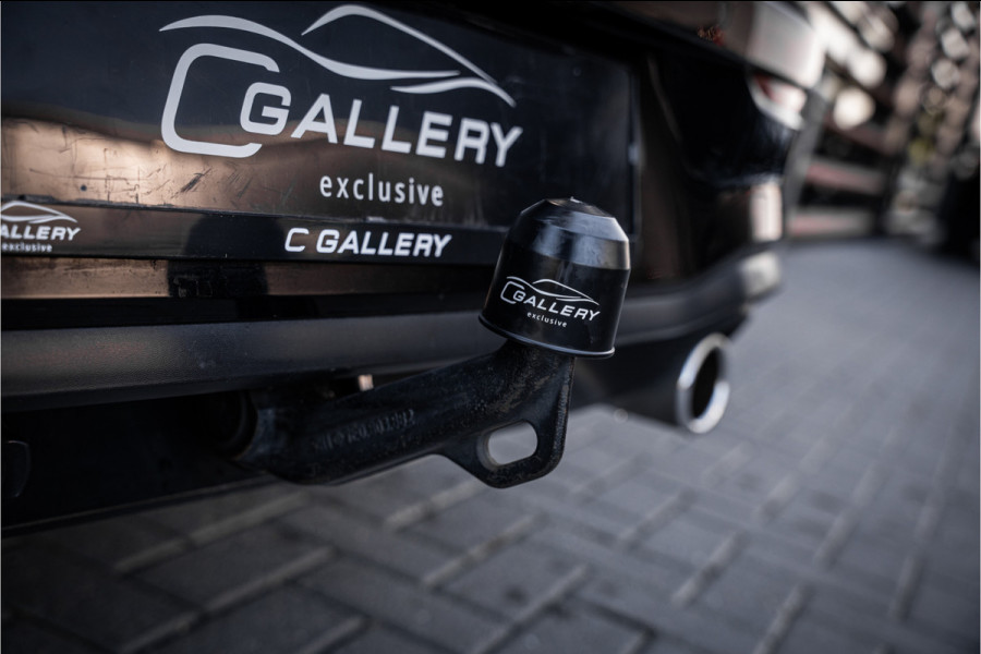 Volkswagen Golf 8 2.0 TSI GTI - Panorama | ACC | Sfeerverlichting | Carplay