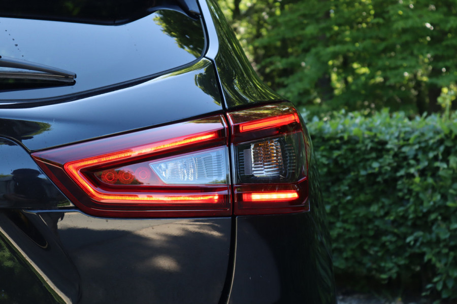 Nissan QASHQAI 1.3 DIG-T Business Edition | Panoramadak | 360 Camera | Navi |