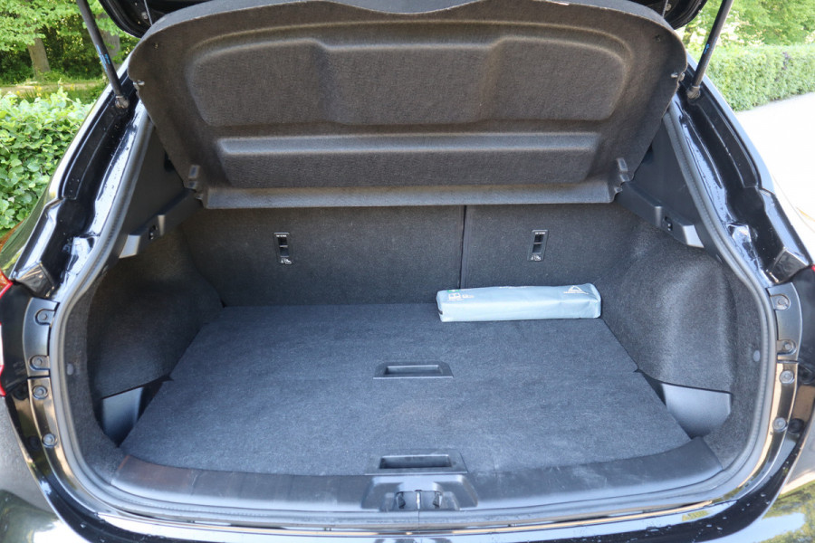 Nissan QASHQAI 1.3 DIG-T Business Edition | Panoramadak | 360 Camera | Navi |