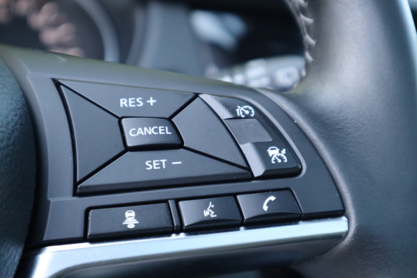 Nissan QASHQAI 1.3 DIG-T Business Edition | Panoramadak | 360 Camera | Navi |