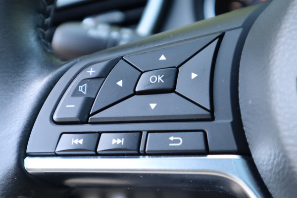 Nissan QASHQAI 1.3 DIG-T Business Edition | Panoramadak | 360 Camera | Navi |