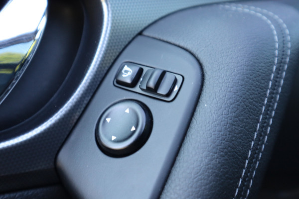 Nissan QASHQAI 1.3 DIG-T Business Edition | Panoramadak | 360 Camera | Navi |