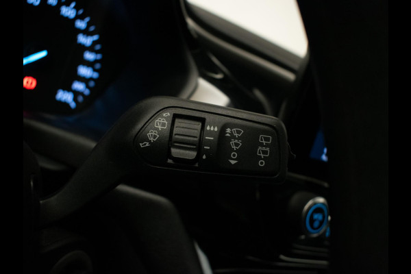 Ford Fiesta 1.1 Sport (APPLE CARPLAY,NAVI,CRUISE,PDC,LED,LANE ASSIST,NIEUWE APK,NETTE STAAT)