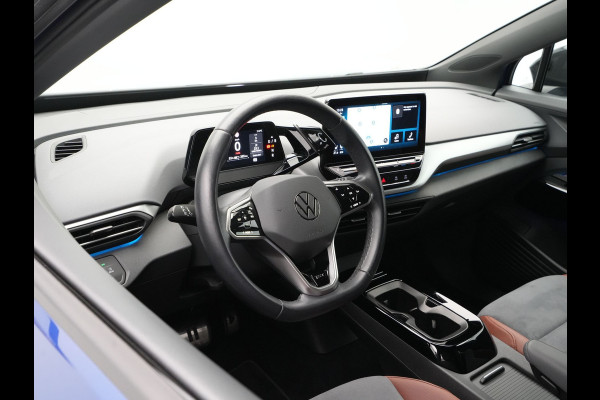 Volkswagen ID.4 First 77 kWh 204pk Navigatie Trekhaak Warmtepomp Stuurverwarming 144