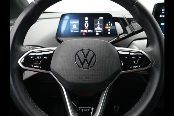 Volkswagen ID.4 First 77 kWh 204pk Navigatie Trekhaak Warmtepomp Stuurverwarming 144