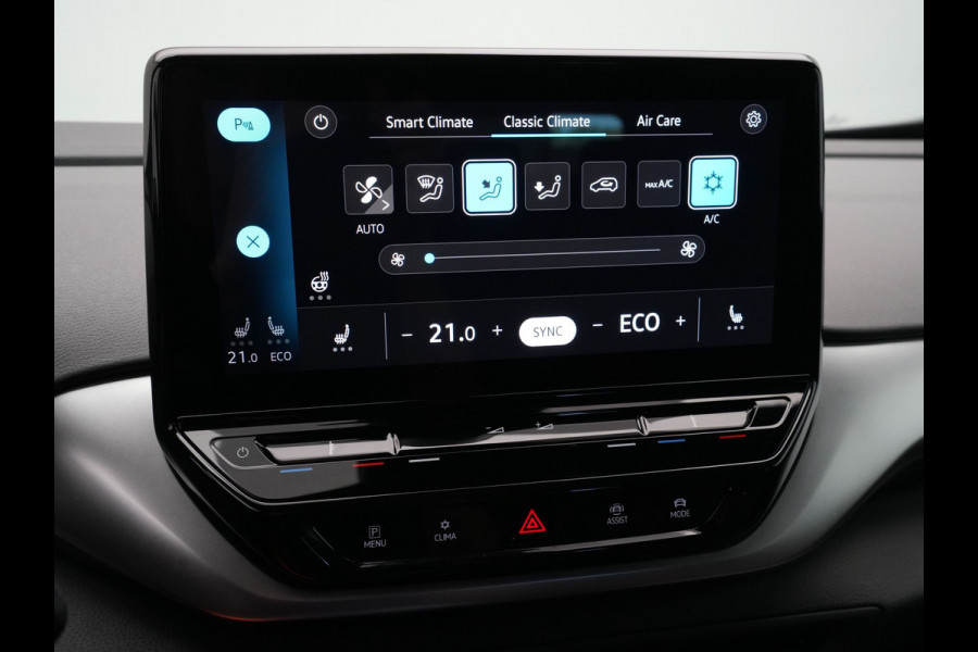 Volkswagen ID.4 First 77 kWh 204pk Navigatie Trekhaak Warmtepomp Stuurverwarming 144