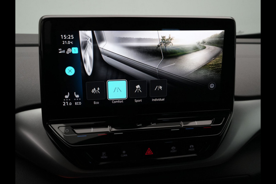 Volkswagen ID.4 First 77 kWh 204pk Navigatie Trekhaak Warmtepomp Stuurverwarming 144