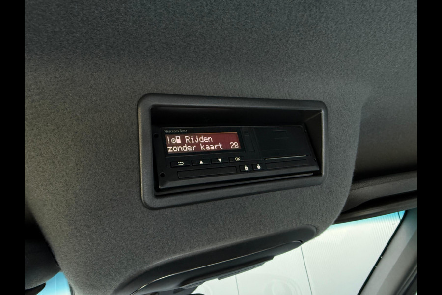 Mercedes-Benz Sprinter 519CDI V6 | 190PK | Luchtvering | Tijhof | 29.543KM NAP | 1e Eigenaar | Autotransporter | Oprijwagen | 2022.