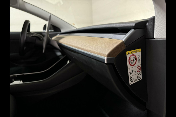 Tesla Model 3 Standard RWD Plus 60 kWh Autopilot Pano NAP