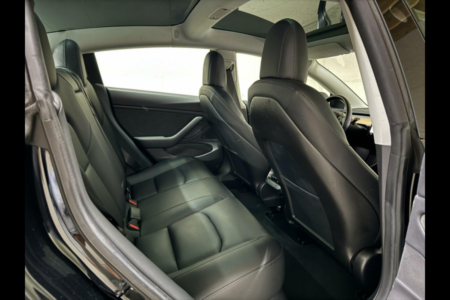 Tesla Model 3 Standard RWD Plus 60 kWh Autopilot Pano NAP
