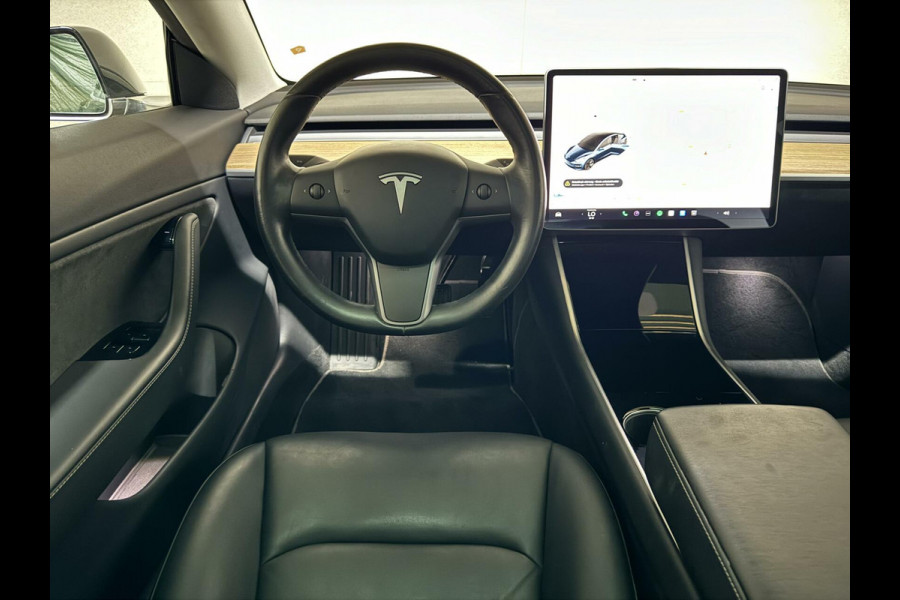 Tesla Model 3 Standard RWD Plus 60 kWh Autopilot Pano NAP