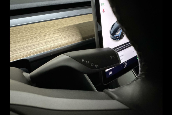 Tesla Model 3 Standard RWD Plus 60 kWh Autopilot Pano NAP