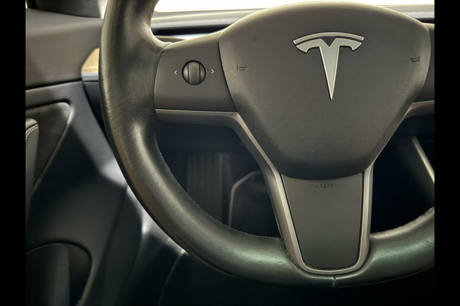 Tesla Model 3 Standard RWD Plus 60 kWh Autopilot Pano NAP