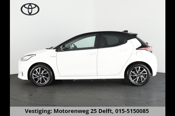 Toyota Yaris 1.5 HYBRID DYNAMIC-PACK BI-TONE AUTOMAAT BIJNA 2021. NAVI.CAMERA.LMV.CRUISE GARANTIE TOT 10-2030