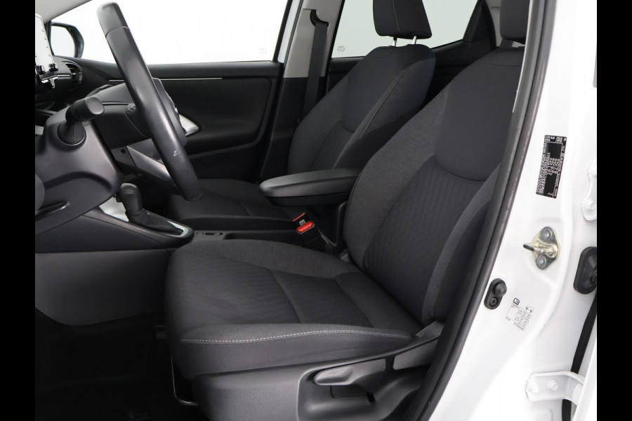 Toyota Yaris 1.5 HYBRID DYNAMIC-PACK BI-TONE AUTOMAAT BIJNA 2021. NAVI.CAMERA.LMV.CRUISE GARANTIE TOT 10-2030