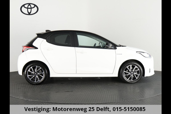 Toyota Yaris 1.5 HYBRID DYNAMIC-PACK BI-TONE AUTOMAAT BIJNA 2021. NAVI.CAMERA.LMV.CRUISE GARANTIE TOT 10-2030